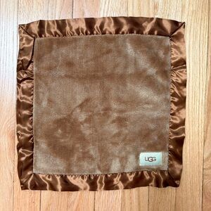 NEW 🐵 UGG Plush Lovey